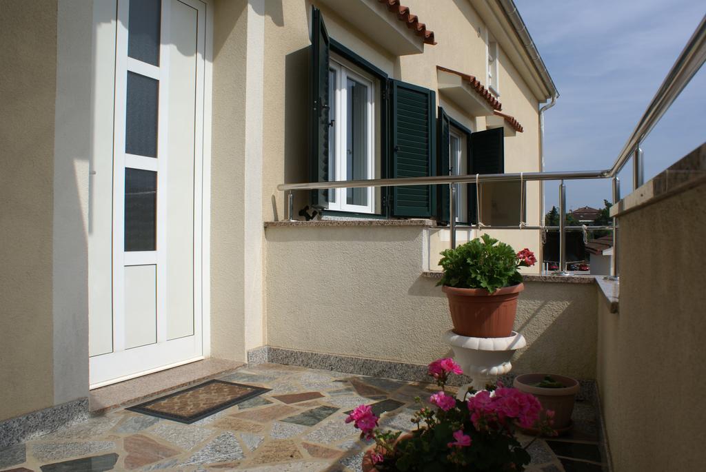 Apartments Robert Порат Екстер'єр фото